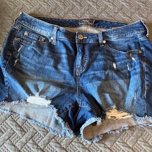 Torrid shorts. Size 16
